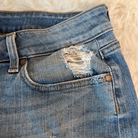 Paige Daryn Cutoff Shorts 30 - Picture 5 of 13